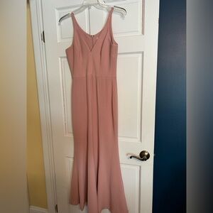 DRESS THE POPULATION Women’s maxi dress size M